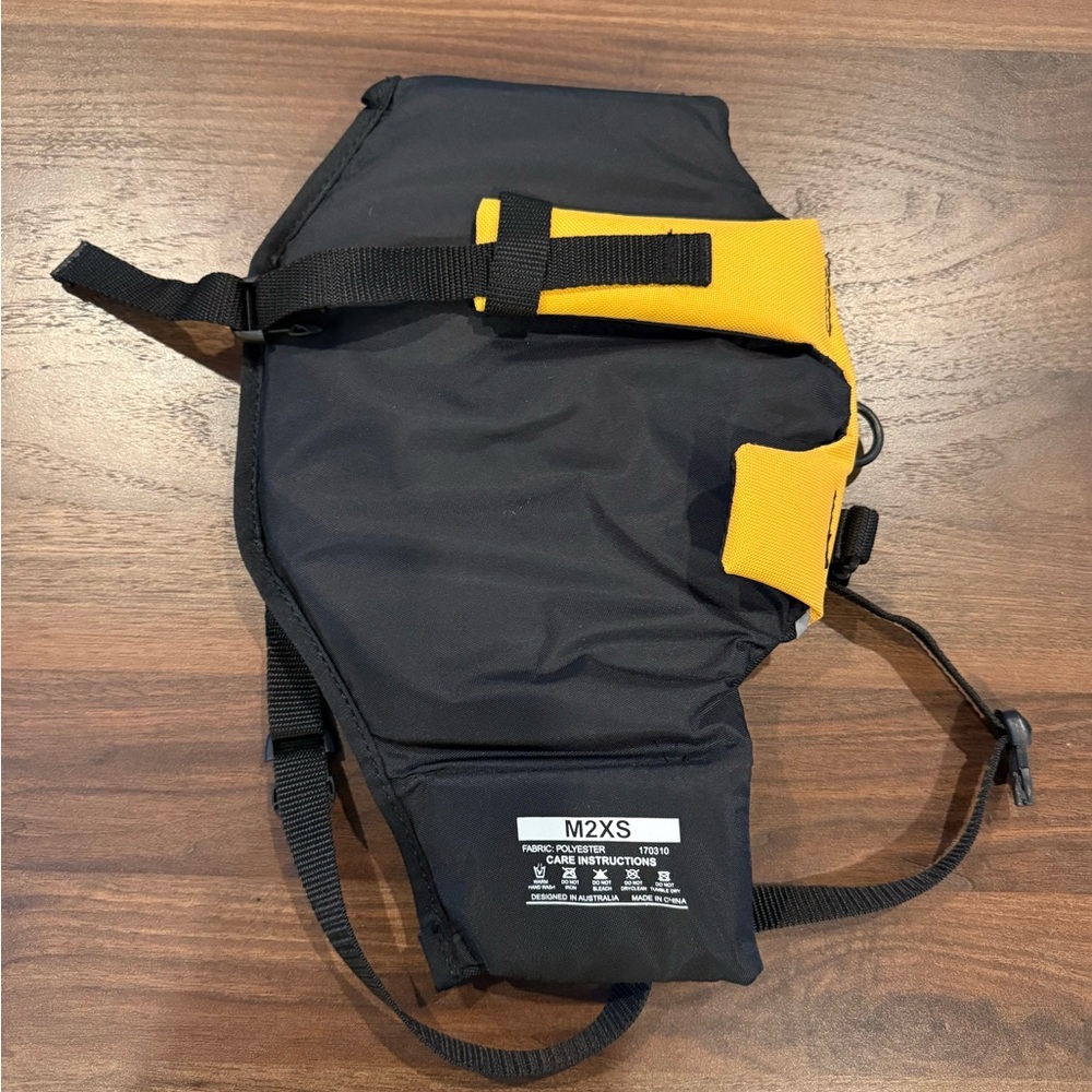 ZYDO Yellow Dog Life Jacket Harness with Reflective Accents - Picture 2 of 3